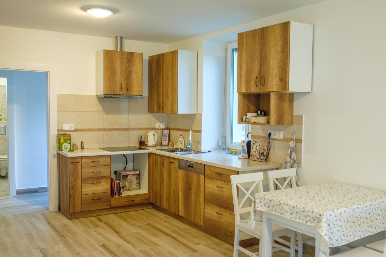Apartment Livi Szentantalfa